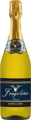 Напій на основі вина Фраголіно Novellina Bianco біле солодке 0.75 л 7%.