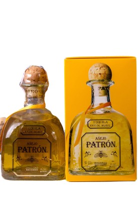 Текіла Patron Anejo 0.75 л