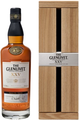 Віскі The Glenlivet 0.7 л 25 років витримки 43% в подарунковій дерев'яній упаковці