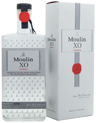 Горілка Daucourt Moulin XO в подарунковій упаковці 0.75 л 40%