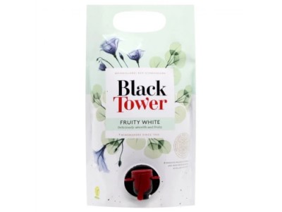 Вино напівсолодке біле Reh Kendermann Black Tower Rivaner 1,5 л