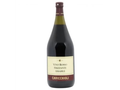 Вино напівсолодке червоне Cavicchioli Vino Rosso Frizante Amabile 1,5 л