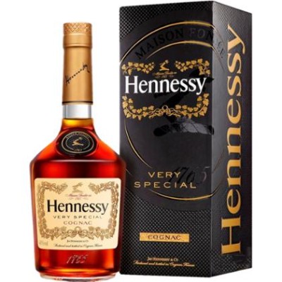 Коньяк Hennessy VS в подарунковій упаковці 0.7 л