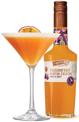 Алкогольний напій De Kuyper Passionfruit Martini Cocktail 0,5л 12%