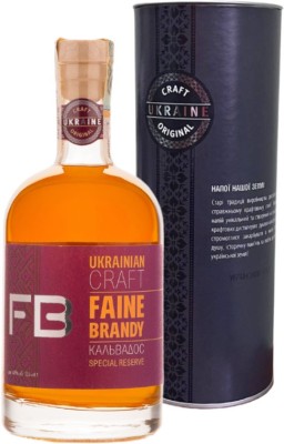 Бренді плодовий Faine Brandy Special Reserve Кальвадос 0.5 л 40% у подарунковій упаковці